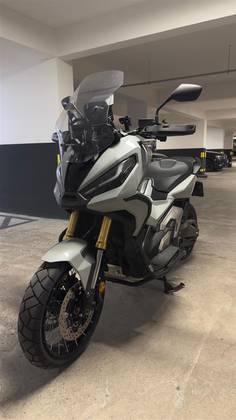 HONDA X-ADV 